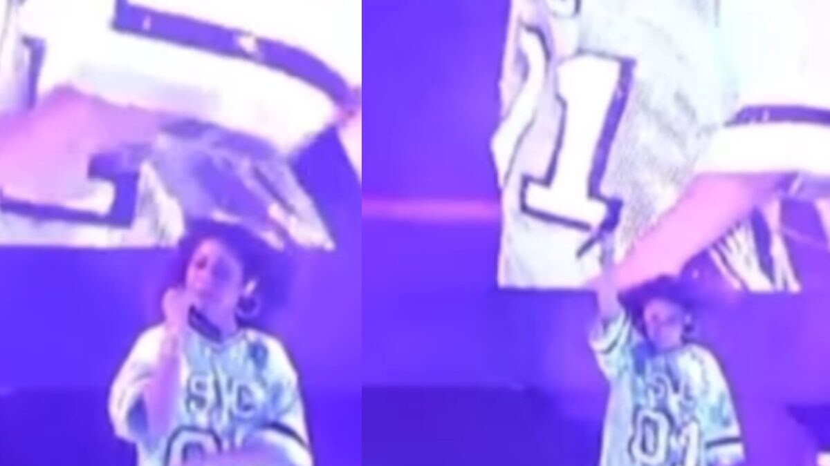 Sunidhi Chauhan Nearly Gets Hit By A Bottle On Stage; Here's What Happens Next - Vimarsana News