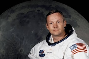 Are There No Photos Of Neil Armstrong On The Moon? Internet Has The Answer