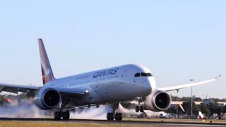 How Far Can An Aeroplane Fly On A Full Tank Of Fuel - Vimarsana News
