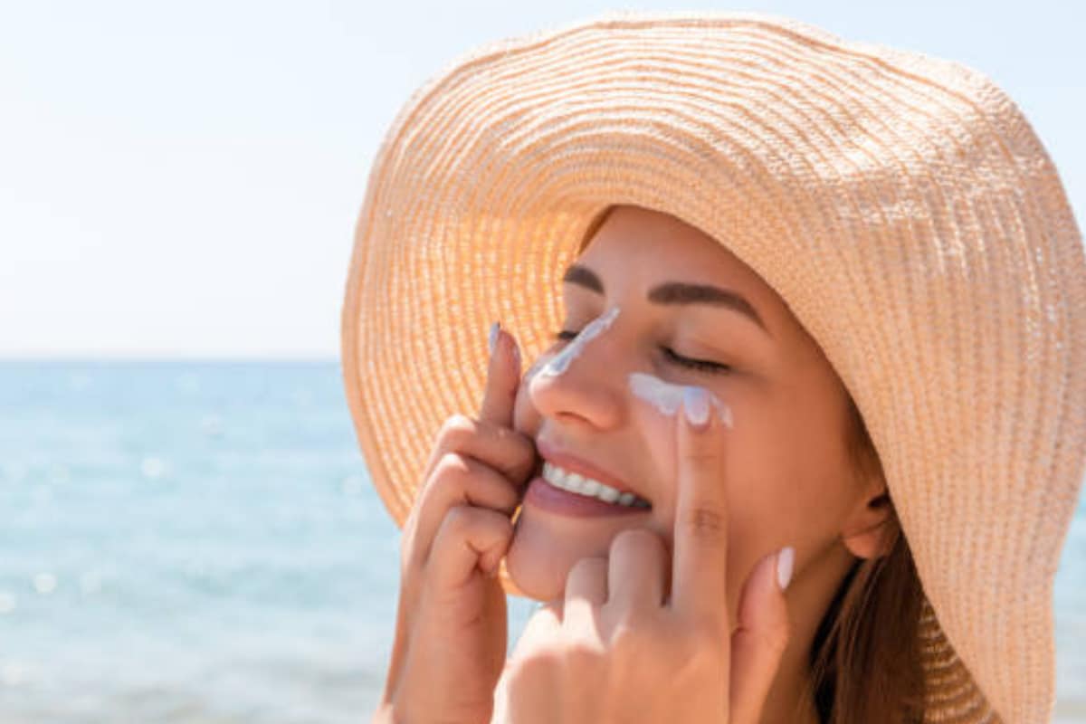Debunking 5 Common Myths About Wearing Sunscreen Regularly