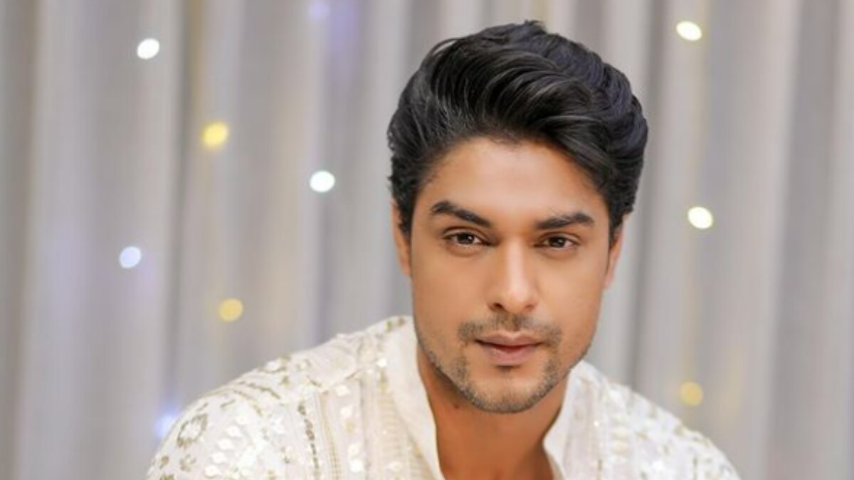 Priyanka Choudhary Celebrates Rumoured BF Ankit Gupta’s New Show Maati Se Bandhi Dor