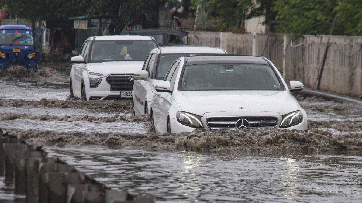 Delhi Braces For Heavy Rainfall With ‘Orange’ Alert Issued – News18 Delhi Braces For Heavy Rainfall With ‘Orange’ Alert Issued – News18