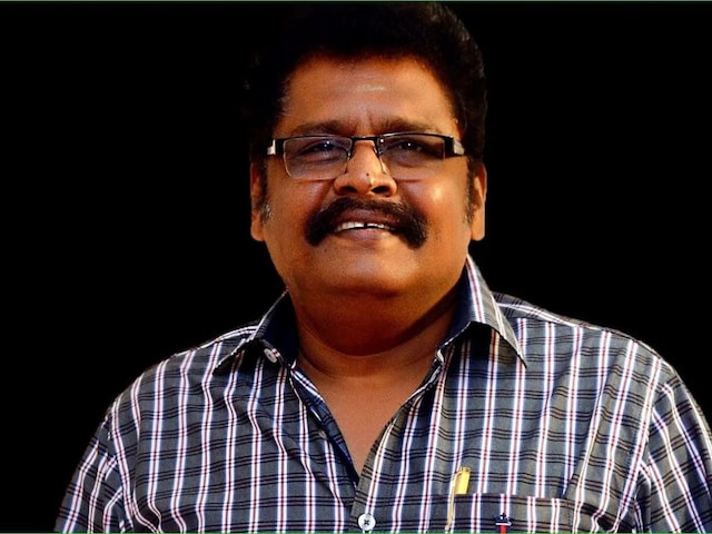 Film Director KS Ravikumar’s Pic With Daughter Jasvanthi Viral - News18