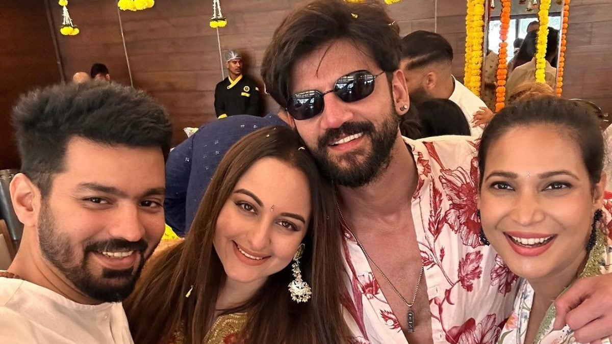 Sonakshi Sinha Is All Smiles With Fiance Zaheer Iqbal In New Photo From