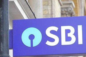 'Remove These Immediately': SBI Responds To Customer's Photo Of Empty Branch During 'Lunch Break'