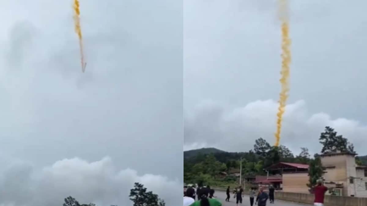 Video: Debris Of China's Satellite Mission Falls Over Populated Area After  Successful Launch - News18