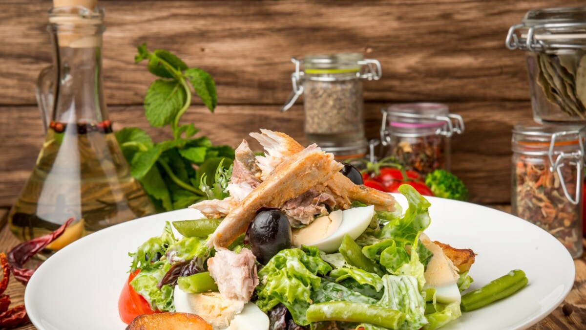 Refreshing Summer Salads and Exotic Chaat: Perfect Dishes for Every Occasion