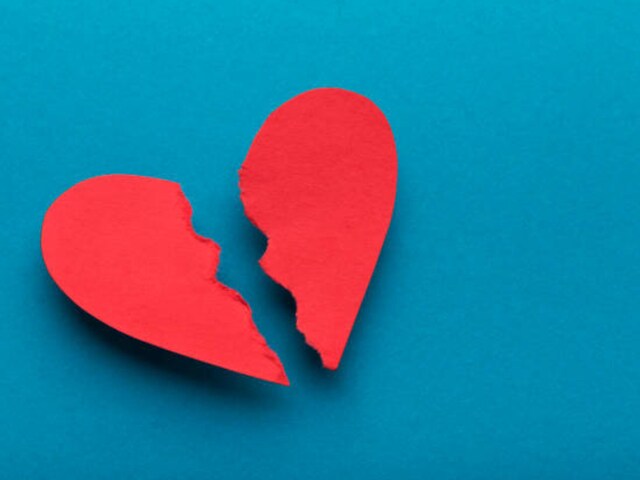 You don't know when a heartbreak will happen but you can control the pain. (Image: Shutterstock)