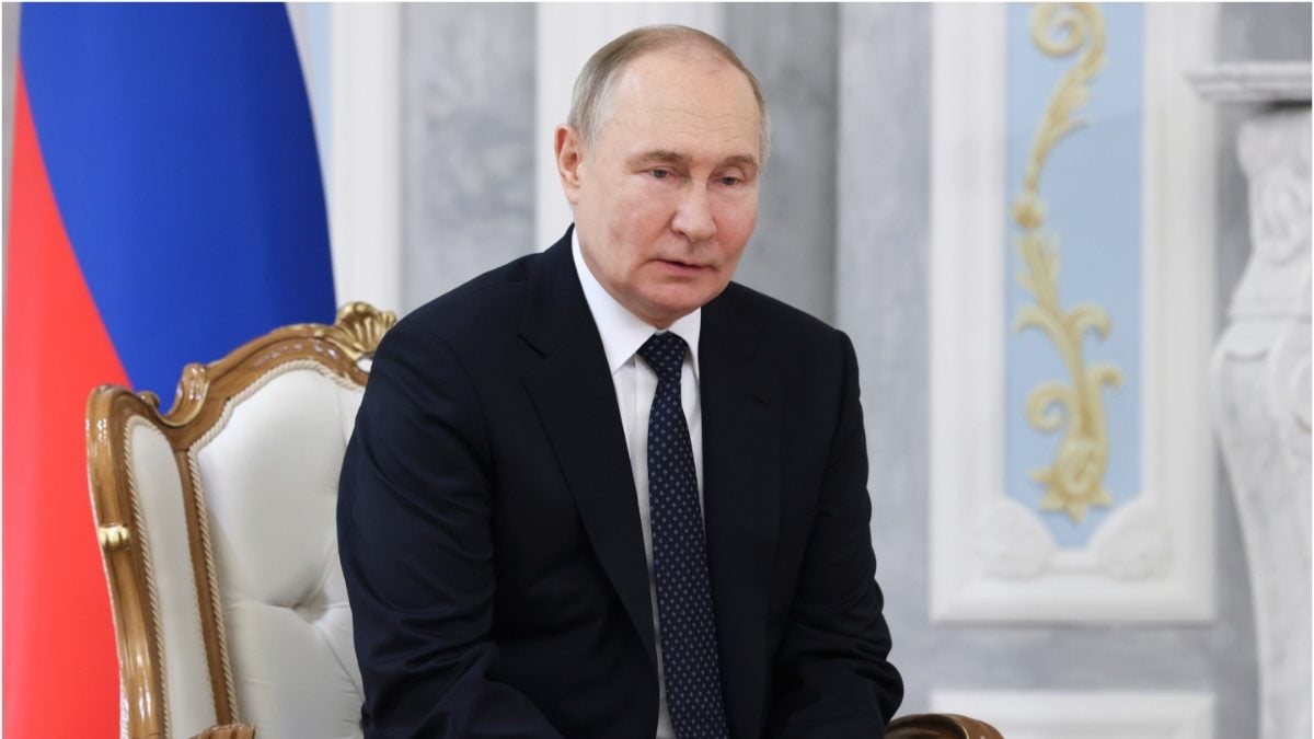 Vladimir Putin Wants Russians To Have 'Sex On Work Breaks' Amid Decline In Birth Rate
