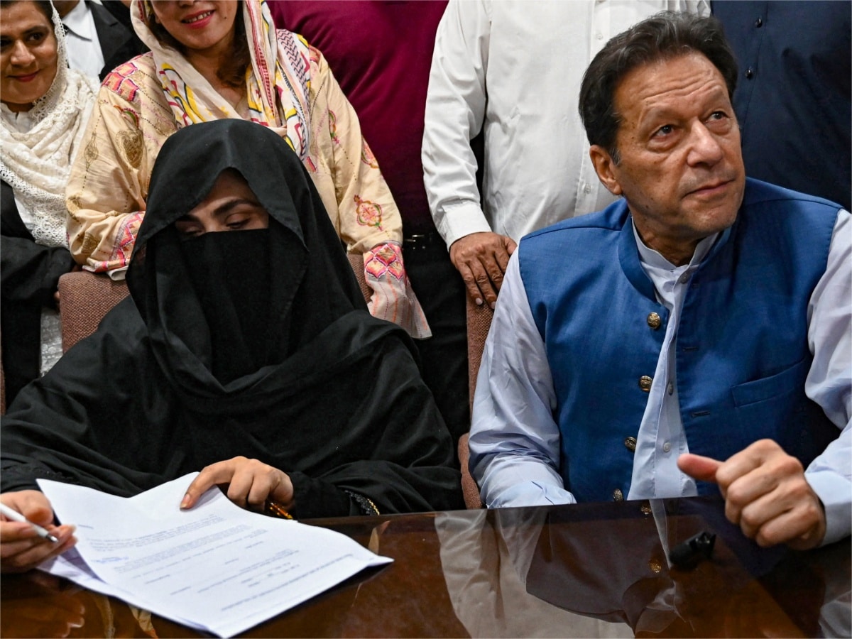 Murder Case Filed Against Imran Khan, Bushra Bibi Over Paramilitary Soldiers’ Deaths – News18