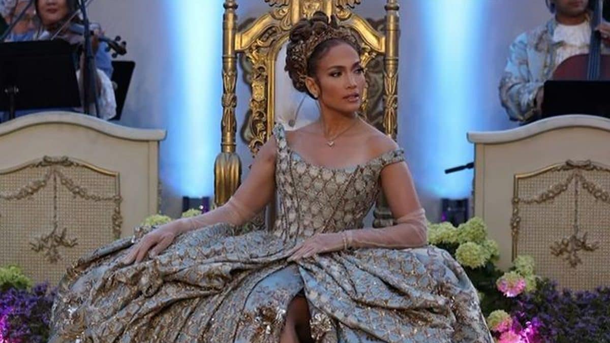 Jennifer Lopez’s Bridgerton-Inspired Gown By Manish Malhotra Is Truly Magical