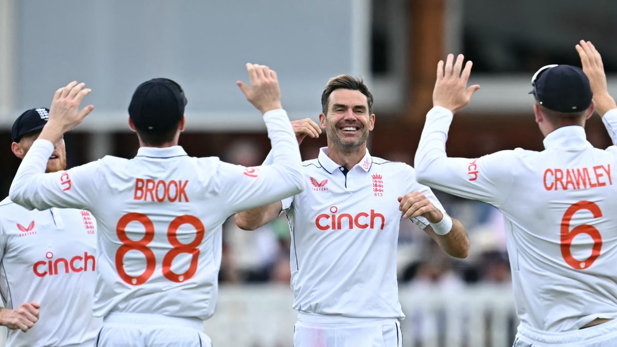 ENG vs WI, Day 2: Vintage James Anderson on Show as England Eye a Huge ...