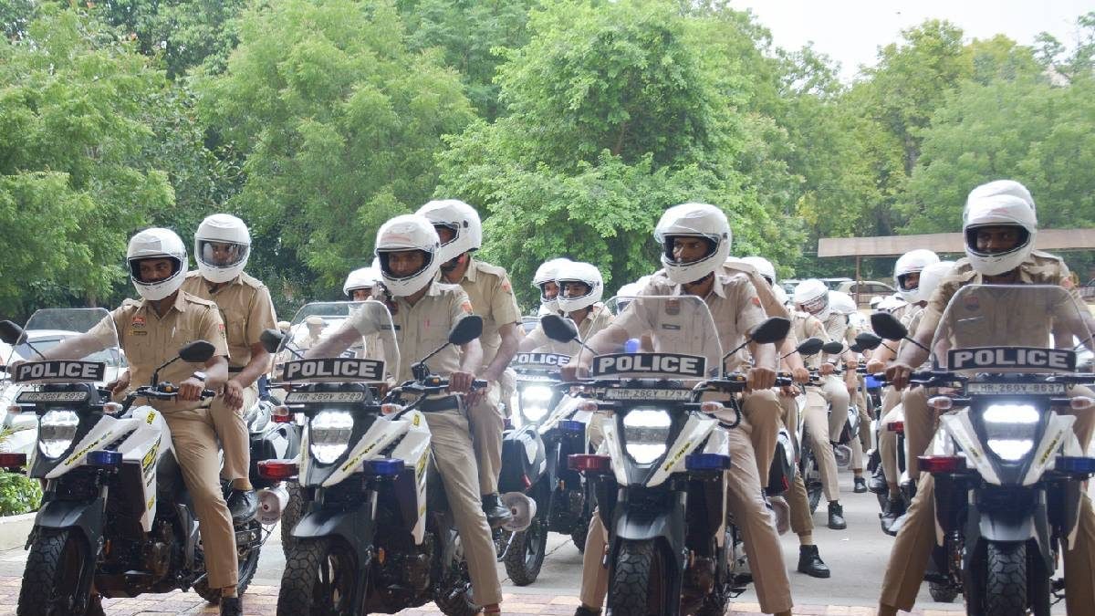 Suzuki Delivers 40 Customised V-Strom SX 250 Motorcycles To Gurugram Police