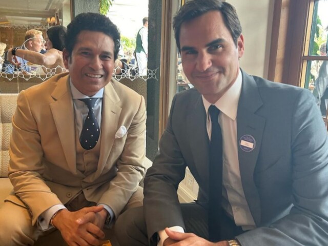 Roger Federer and Sachin Tendulkar are among the all-time greats of their respective sports. (Instagram)