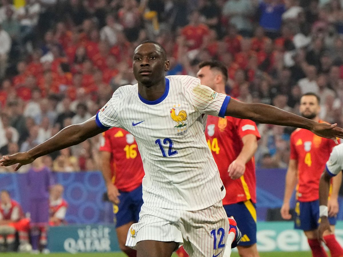 Randal Kolo Muani gave France an early lead by scoring the opening goal in the 9th minute in their semi-final clash against Spain at Munich Football Arena. (AP) Randal Kolo Muani gave France an early lead by scoring the opening goal in the 9th minute in their semi-final clash against Spain at Munich Football Arena. (AP)