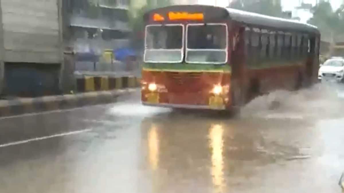 Rain Lashes Parts Of Mumbai, IMD Issues 'Yellow' Alert News18