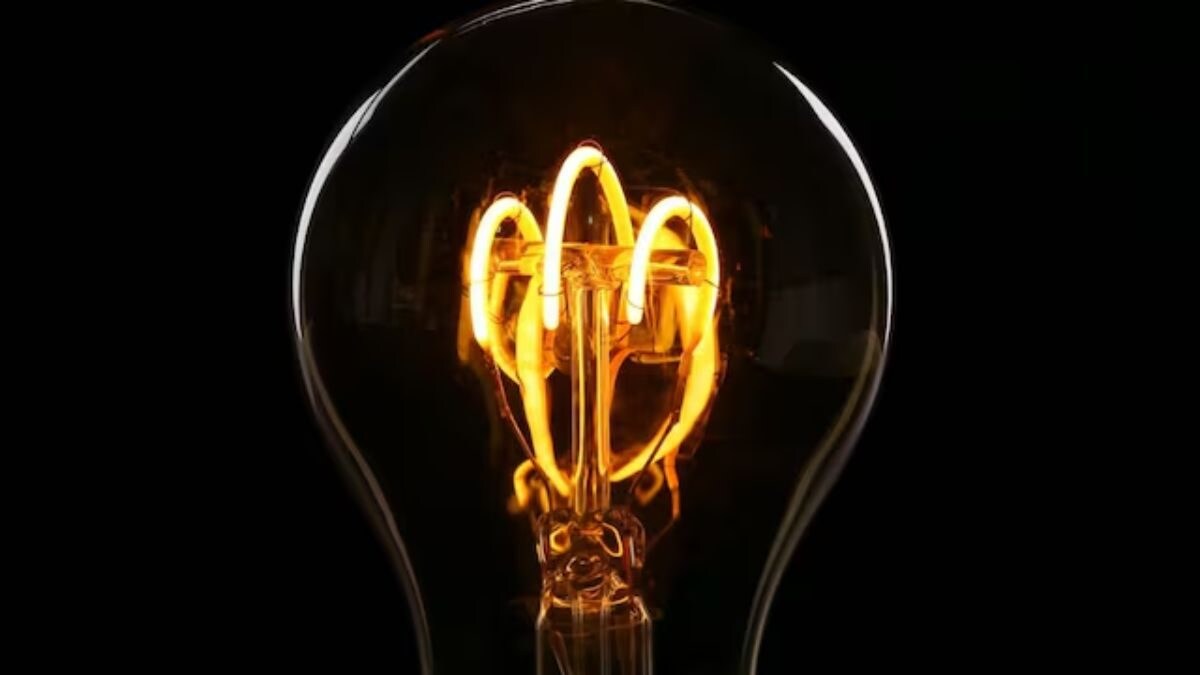 Kanpur Family Gets Rs 3.9 Lakh Bill After Electricity Department's Goof