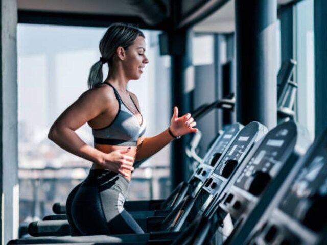 Regular cardio workouts reduce symptoms of depression, anxiety, and stress, improving overall quality of life and emotional well-being. (Image: Shutterstock)