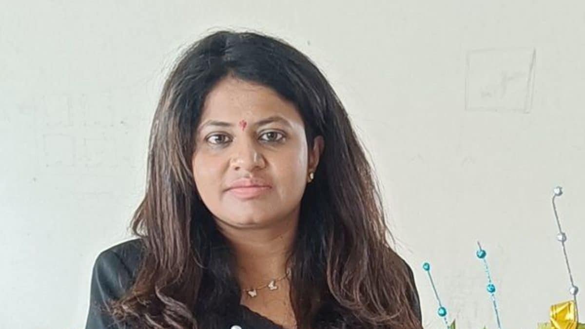 见习 IAS 官员 Puja Khedkar 向浦那地区收税员提出骚扰投诉