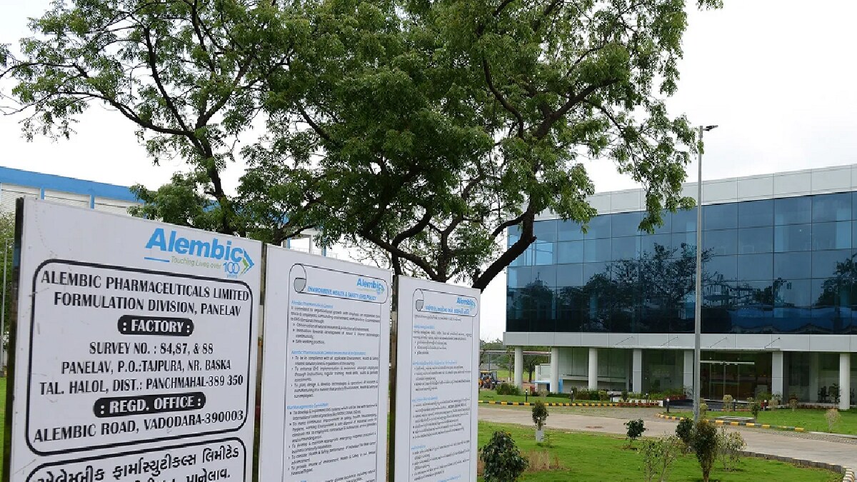 Alembic Pharma Gets USFDA Nod for Generic Cancer Drug; Shares Rise