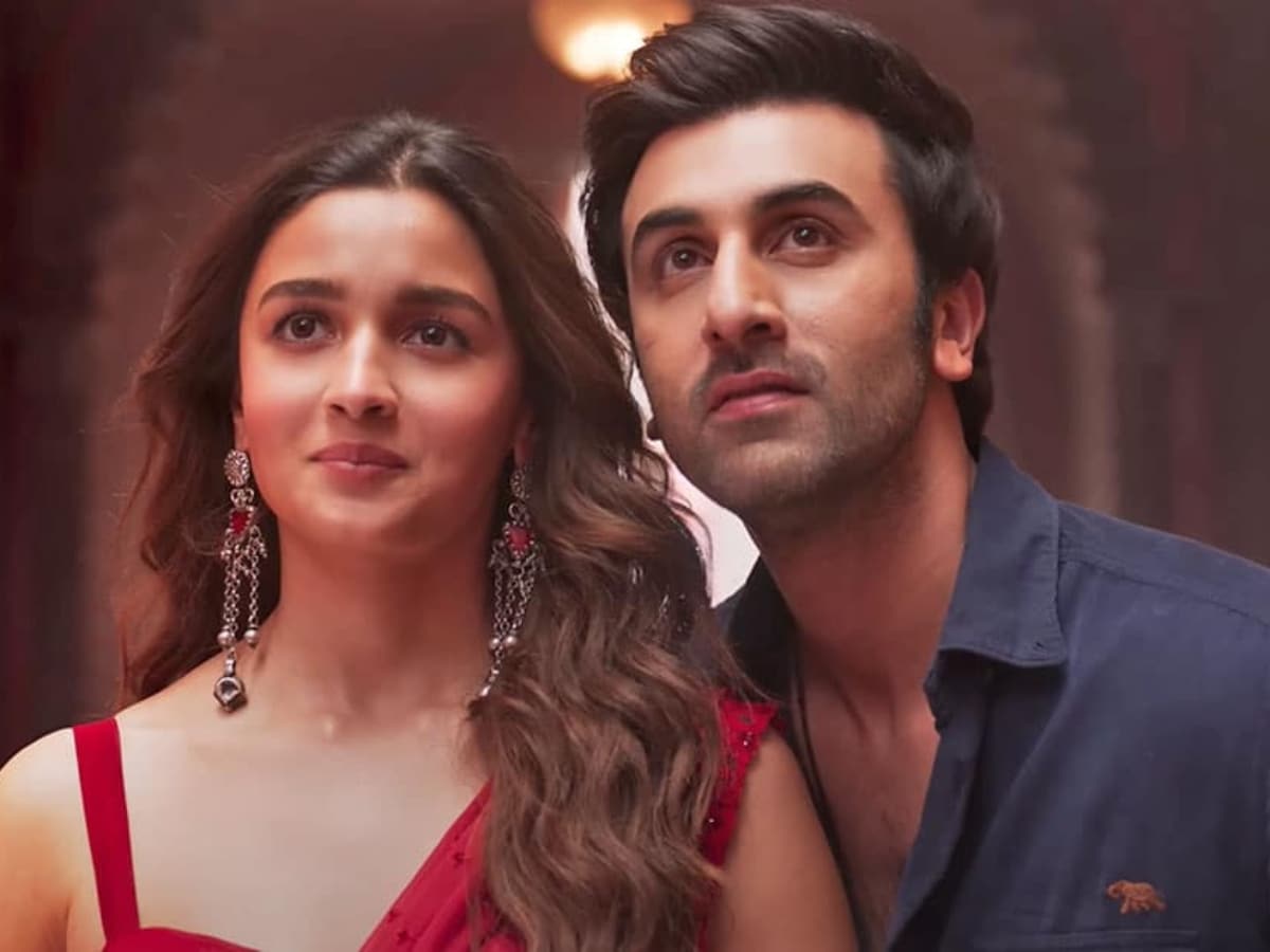 Alia Bhatt Celebrates Brahmastras Success At 70th National Film Awards:  Only Love And Light - News18