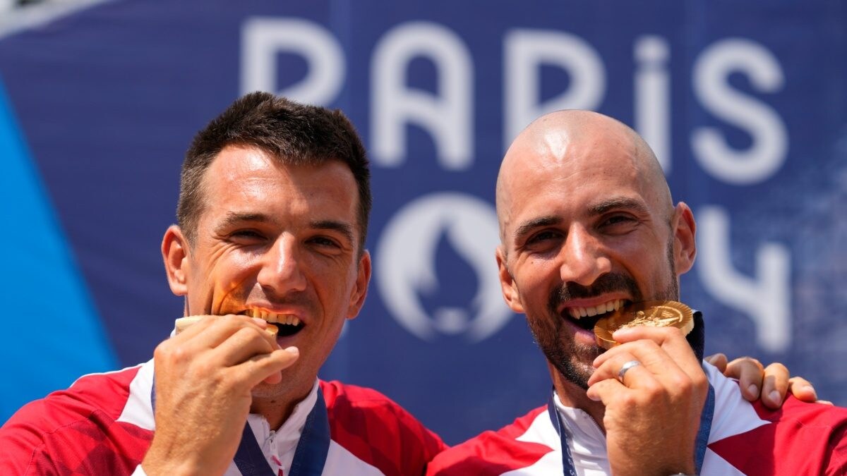 Paris Olympics 2024 Croatia's Sinkovic Brothers Win Third Straight