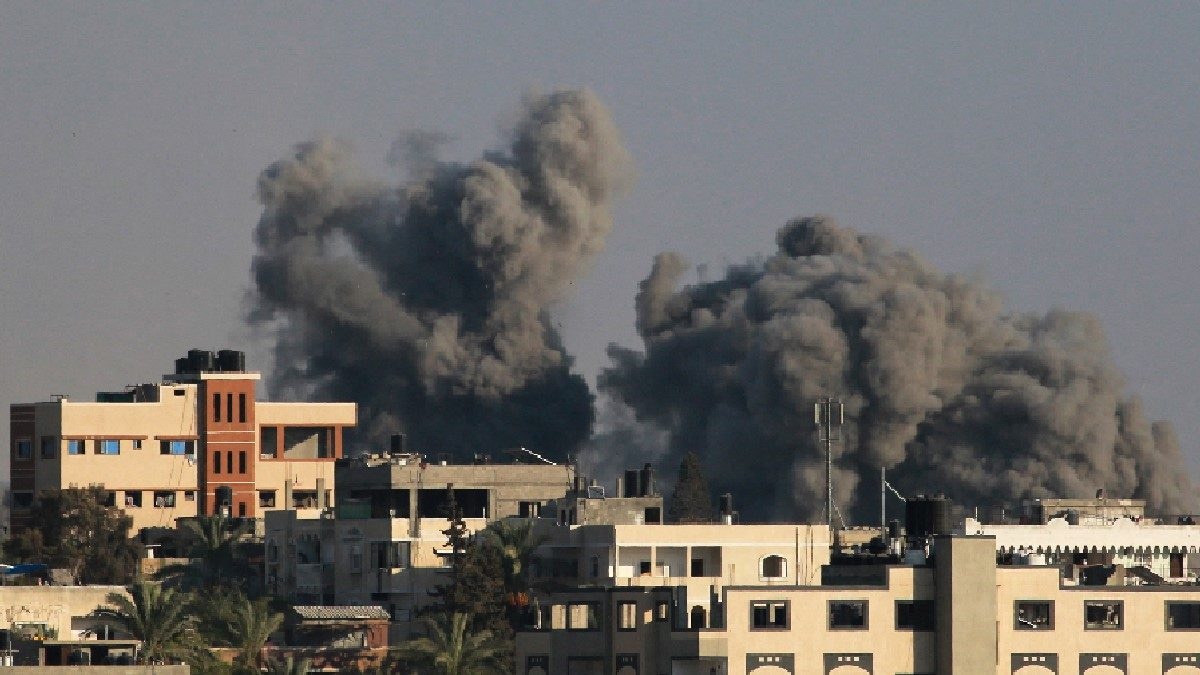 Israel Strikes Gaza Strip Day After Truce Talks Amid Escalation Of Hostilities With Lebanon – News18 Israel Strikes Gaza Strip Day After Truce Talks Amid Escalation Of Hostilities With Lebanon – News18