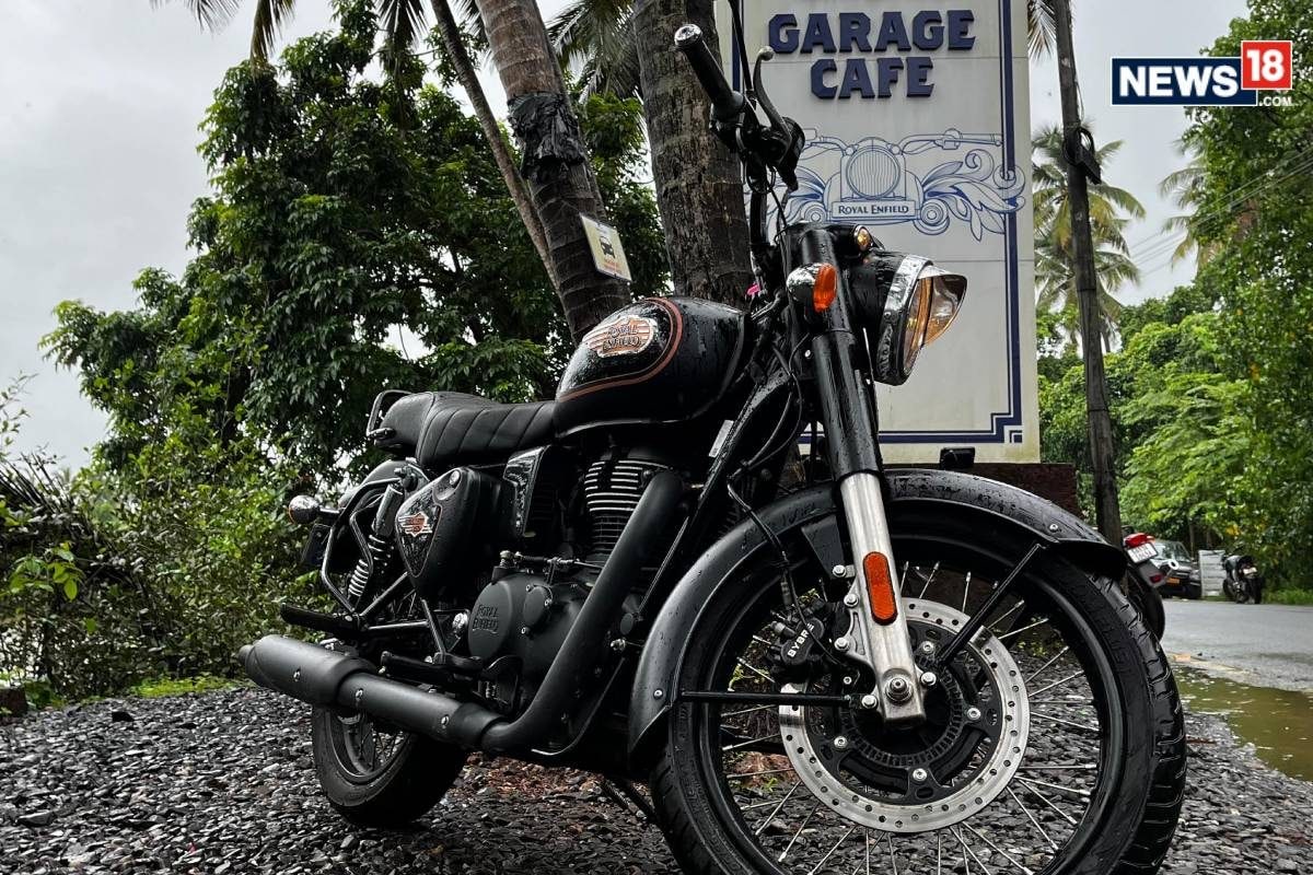 Eicher Motors In Fast Lane: Stock Surges 8% After Q2 Results; Should You Buy?