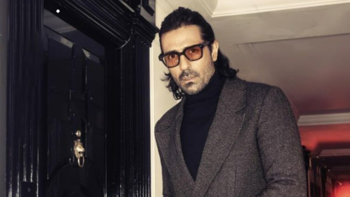 Arjun Rampal asks fans not to reply to messages as his X account gets hacked