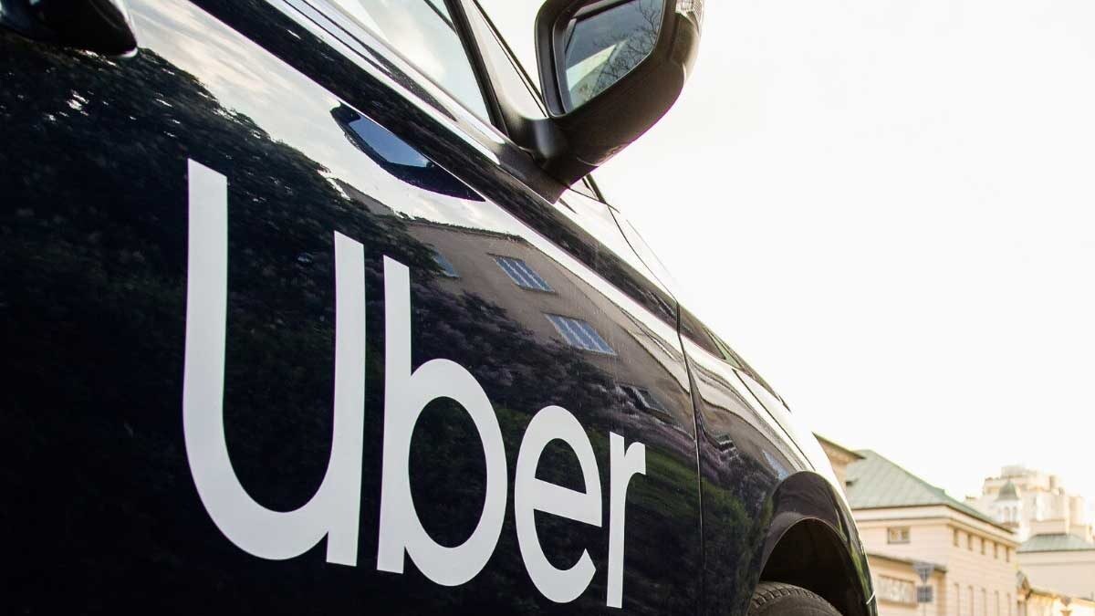 US Woman Attacks Uber Driver With Pepper Spray, Internet Calls It ...