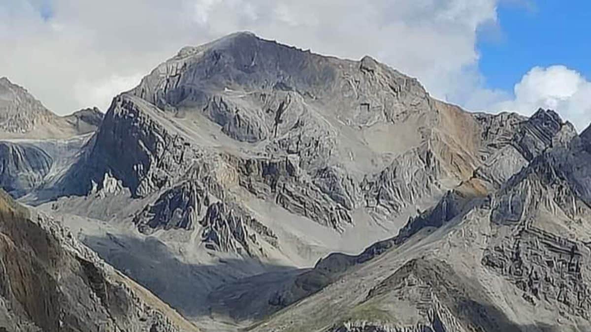 'Global Warming' Or 'Too Many Tourists'? Debate Snowballs as 6,191-m Himalayan Peak Om Parvat Goes Bald