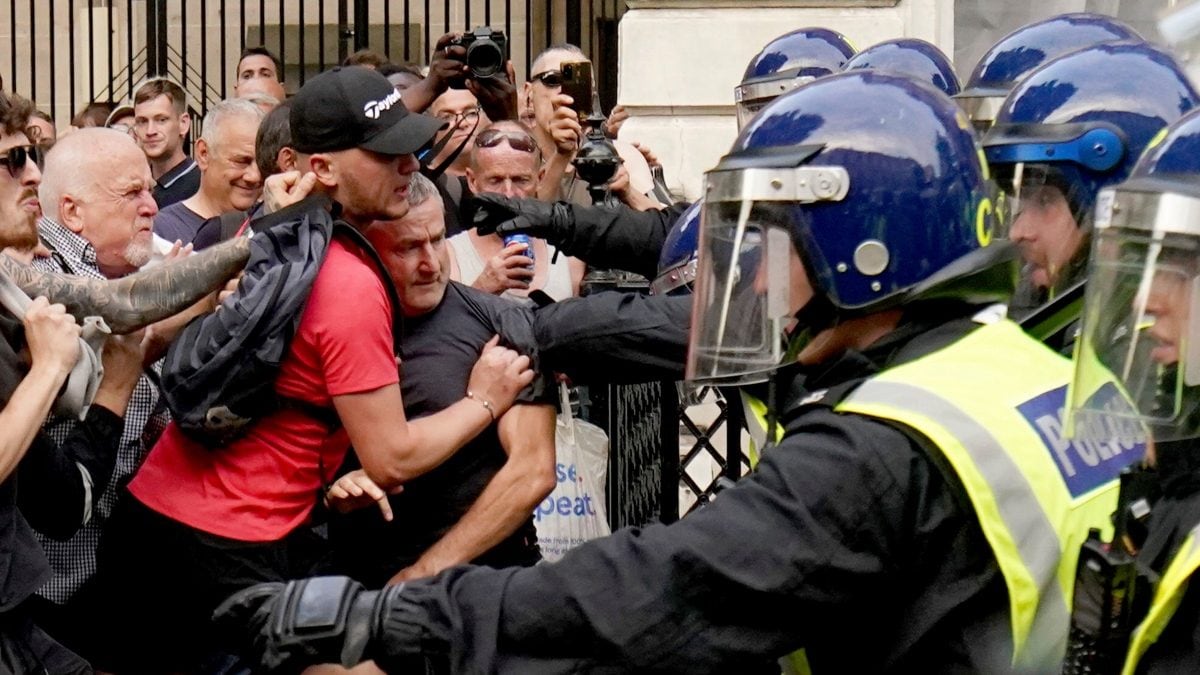 End The UK Riots, Parents Of Murdered Girl Urge At Her Funeral | World ...