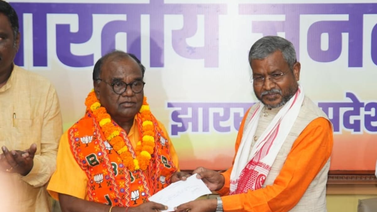 Ex-JMM MLA Lobin Hembrom Joins BJP A Day After Champai Soren Switched Camps