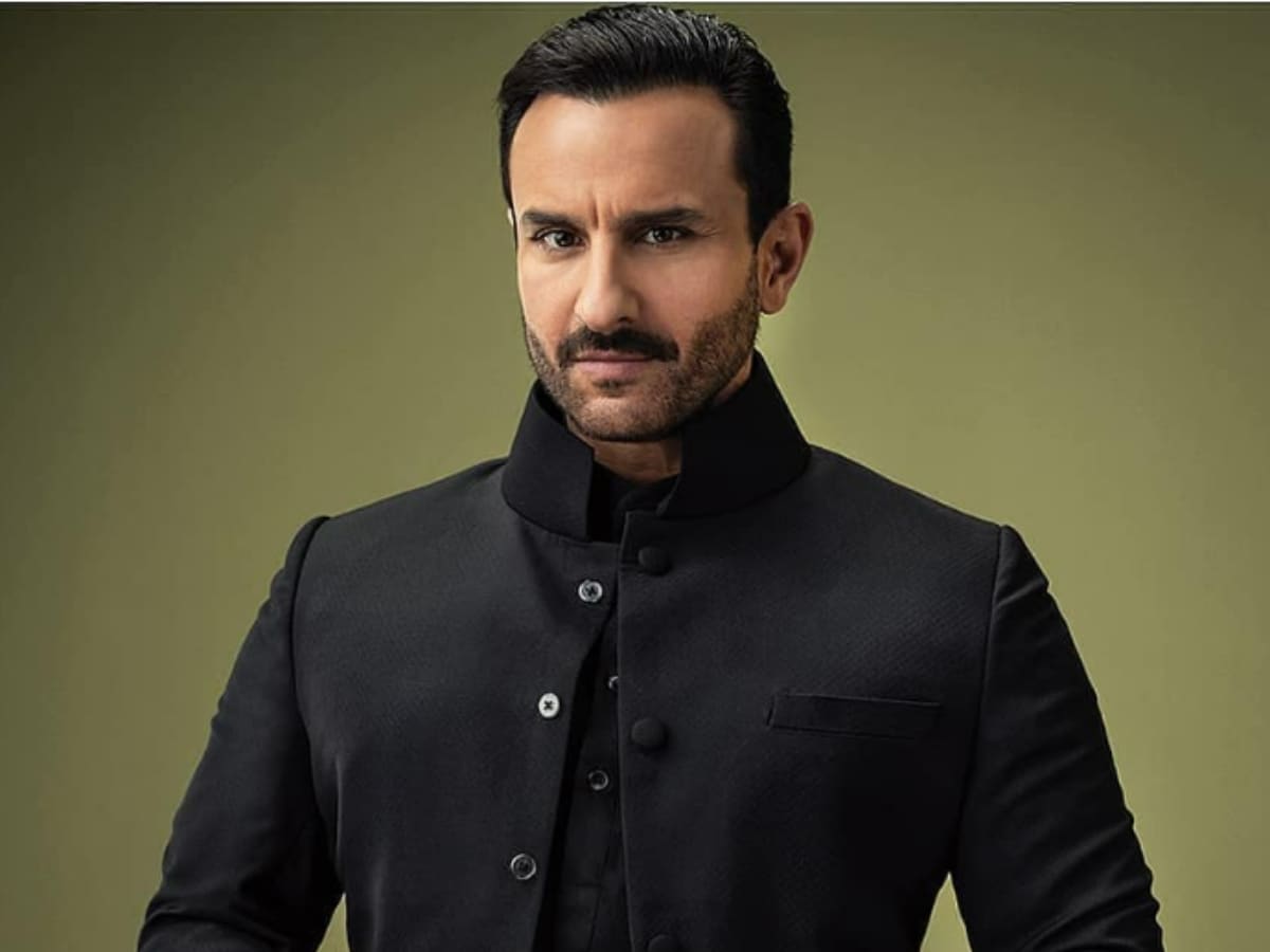Saif Ali Khan Weaves Nawabi Poise And Charm In An Embroidered Black  Kurta-Pajama Set | Lifestyle News - News18