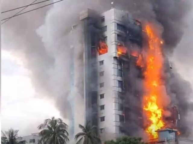 At Least 24 Burnt Alive By Mob In Hotel Owned By Awami League Leader In  Bangladesh - News18