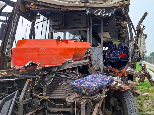12 Killed, 16 Injured After Bus Crashes Into Van In UP's Hathras - News18