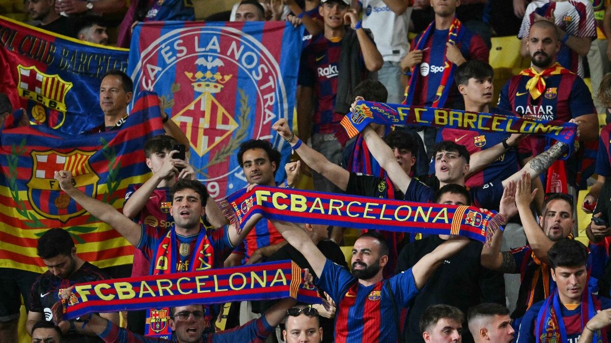 UEFA Bans Barcelona Fans From Away Game in Champions League for Nazi-Style Flag Tribute to Hansi Flick GTW News