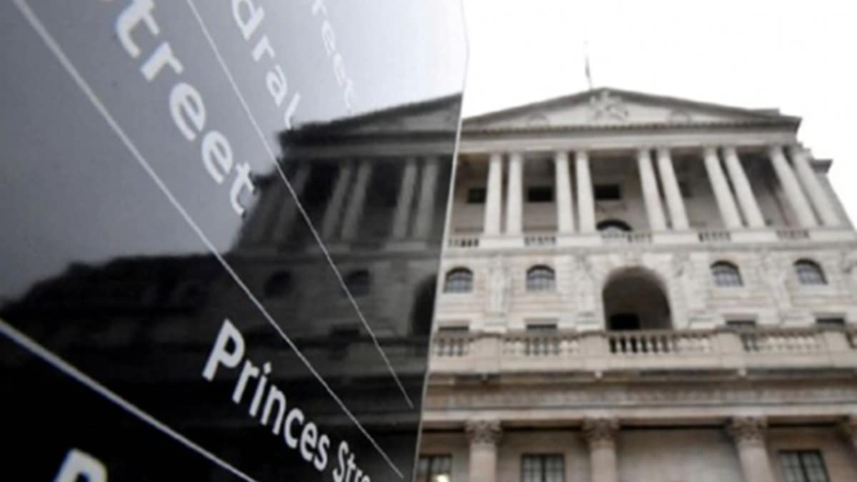 Bank of England Cuts Main Interest Rate By Quarter-point To 4.75% After ...