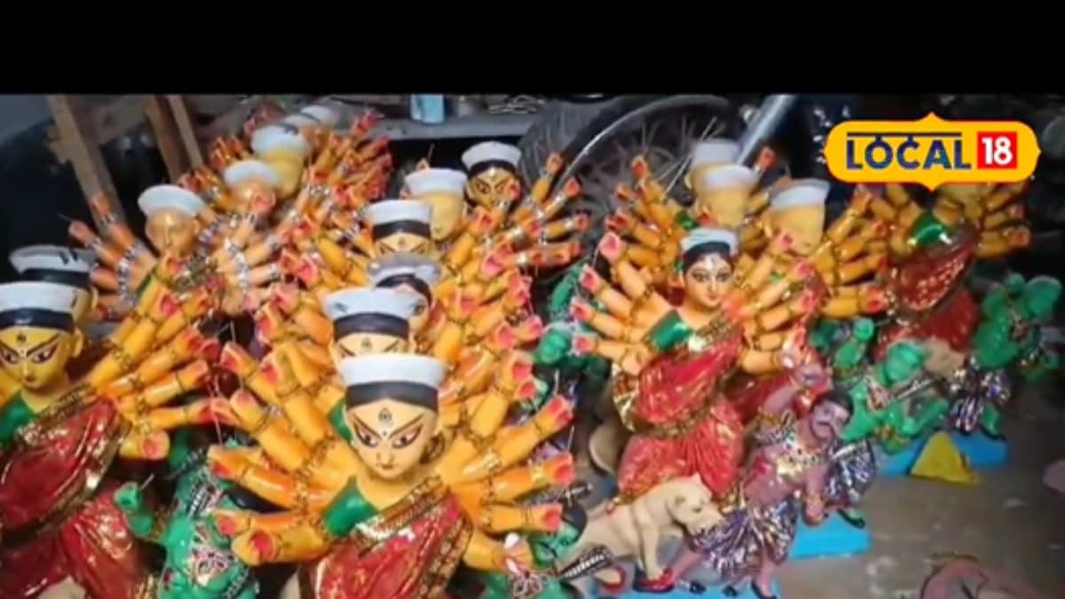 Durga Puja 2024: Small ‘Ekchala’ Durga Idols in Demand – News18