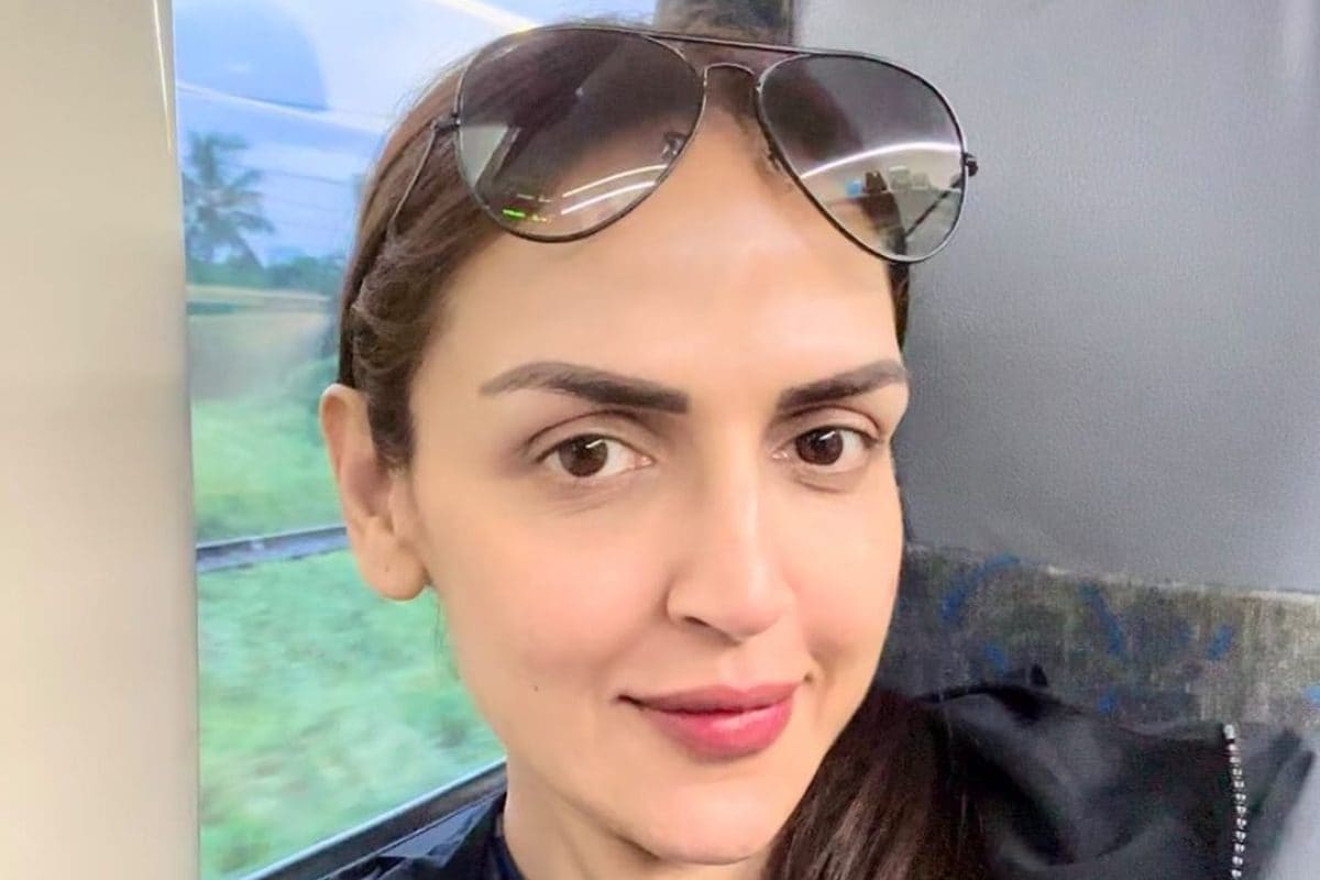 Esha Deol Travels By Vande Bharat: 'Taking A Train Ride After A Really Long Time'