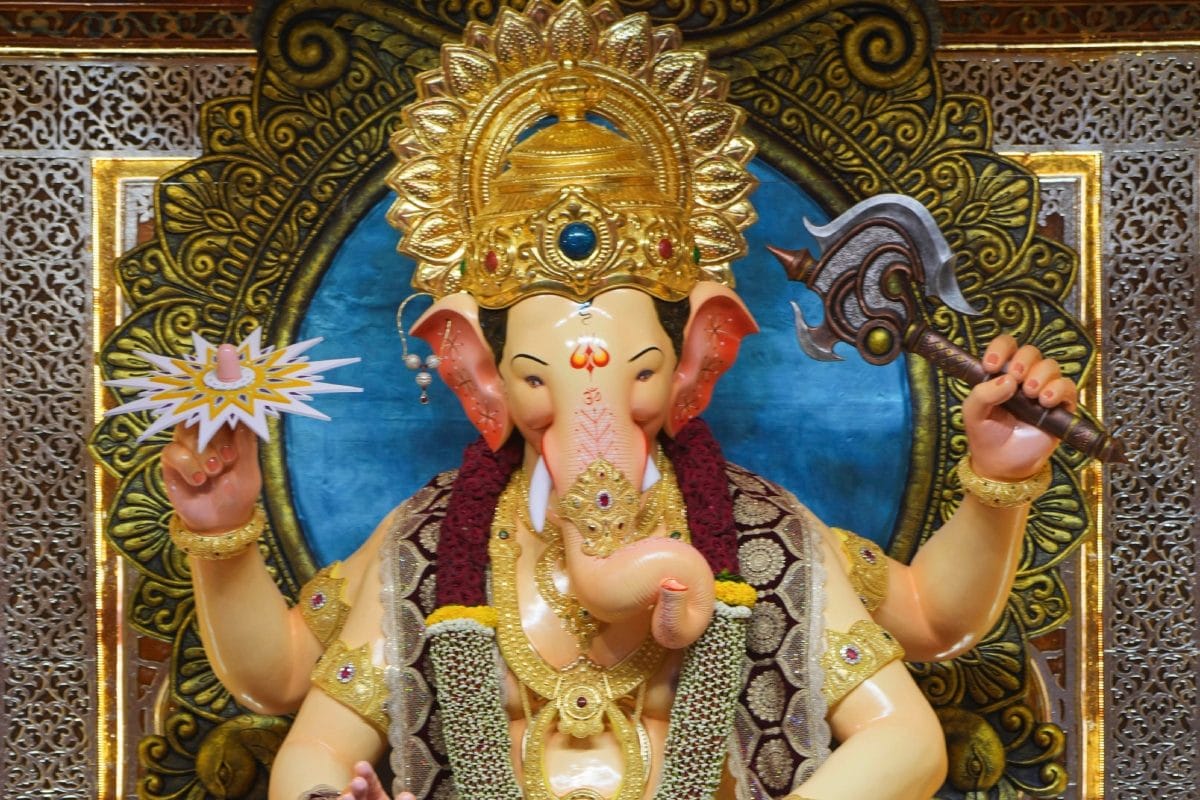 Lalbaugcha Raja 2024: Darshan Timings, Live Streaming, and Prasad Orders During Ganesh Chaturthi