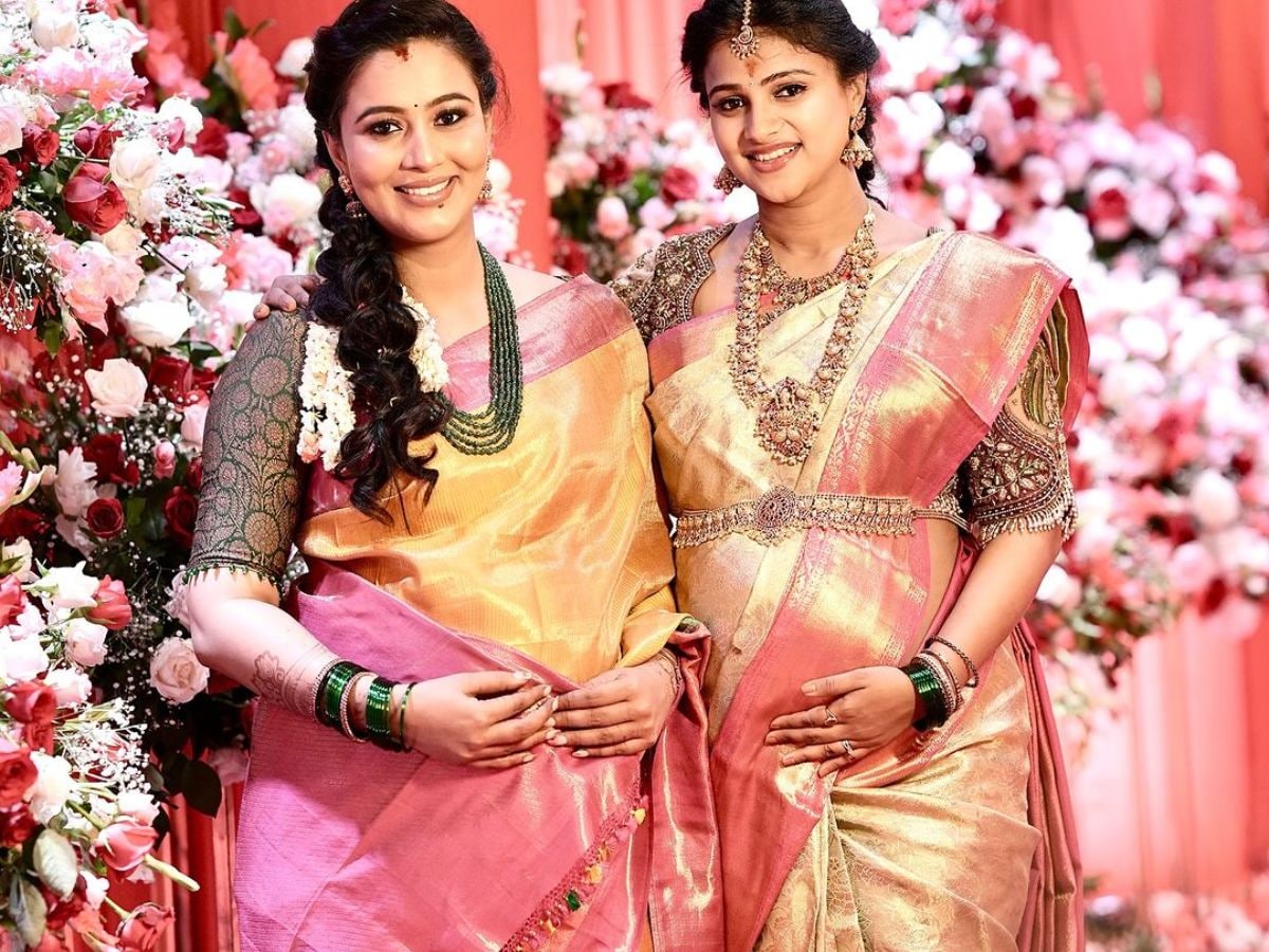 Neha Gowda And Pavithra Gowda Flaunt Pregnancy Glow In Viral Pic | Movies  News - News18