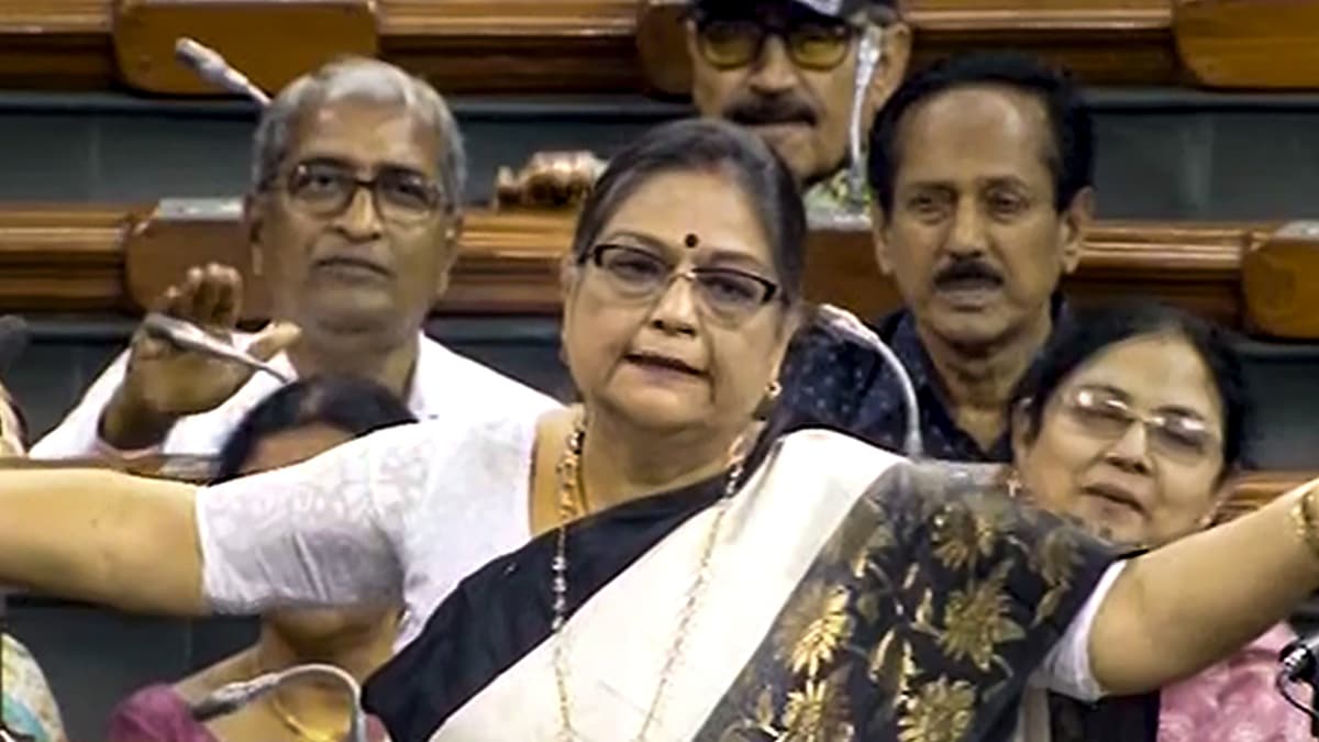 Trinamool Rebel Signals Shift Toward NDA Over West Bengal Child Safety