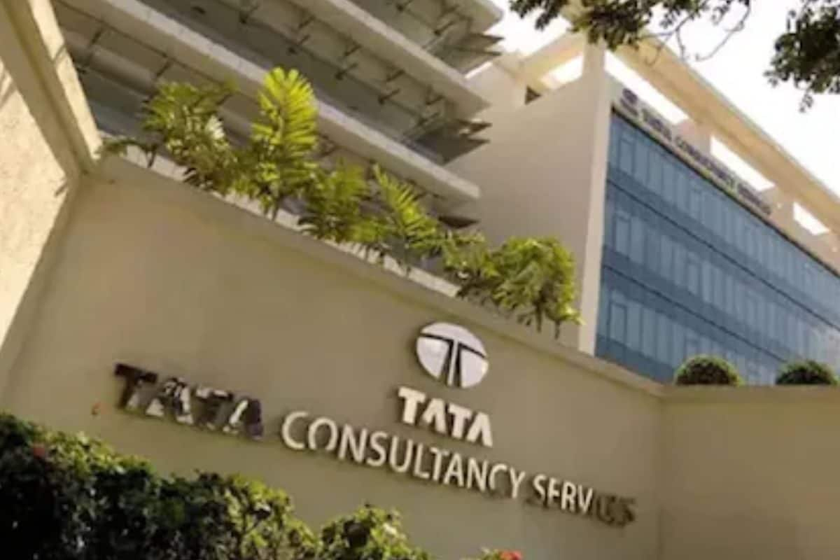 TCS Employees Receive Income Tax Notice Over TDS Discrepancies: Report