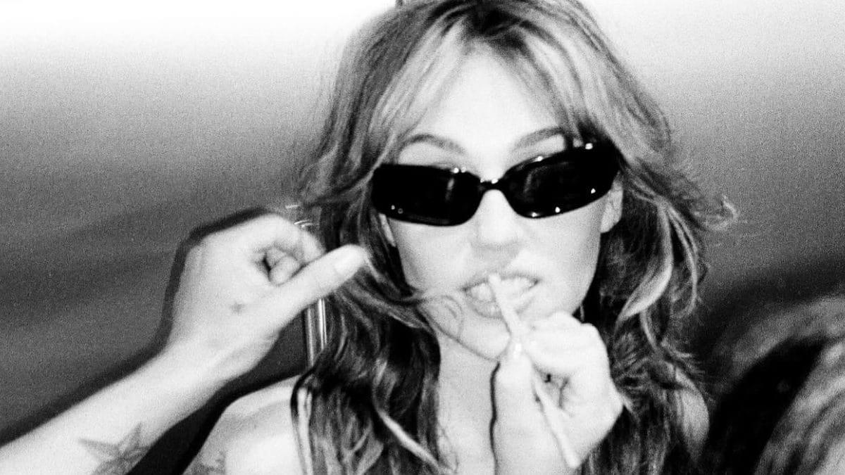 Miley Cyrus Faces Lawsuit Over 'Copying' Of Bruno Mars' Hit In Grammy-Winning Flowers
