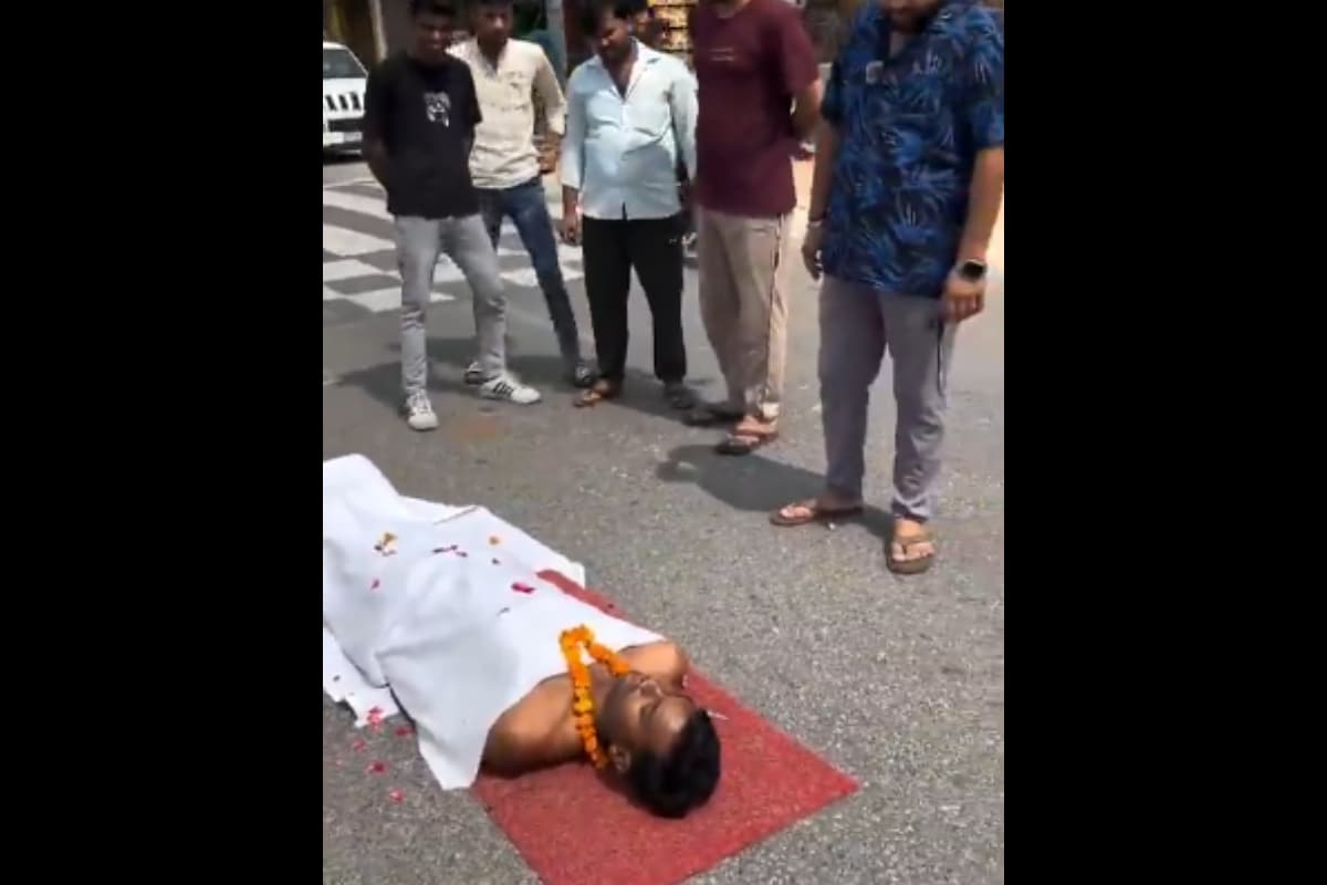viral Death UP Man Fakes His Death to Go Viral on Instagram, Ends Up in Police Custody  - News18