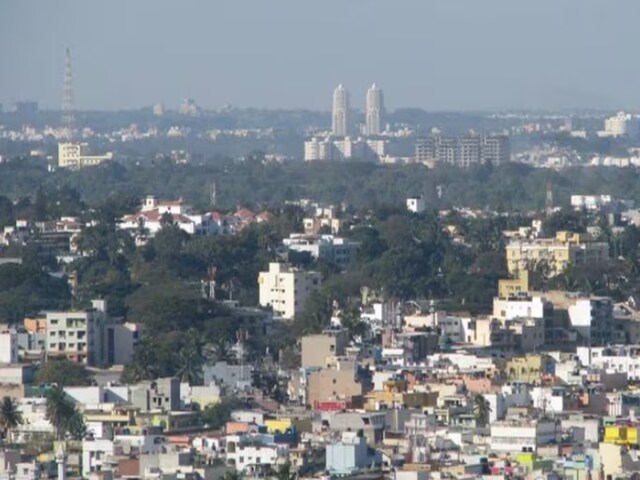 Traditionally home to Bengaluru's political and industrial elites, Billionaire's Street has, over the past decade, attracted a new kind of homeowner—self-made billionaires. (Representative image)