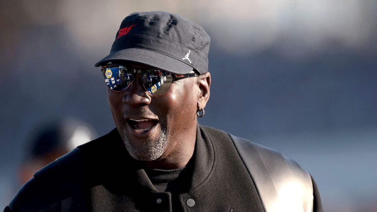 Michael Jordan’s 23XI Racing Files Lawsuit Against NASCAR – News18 Michael Jordan’s 23XI Racing Files Lawsuit Against NASCAR – News18