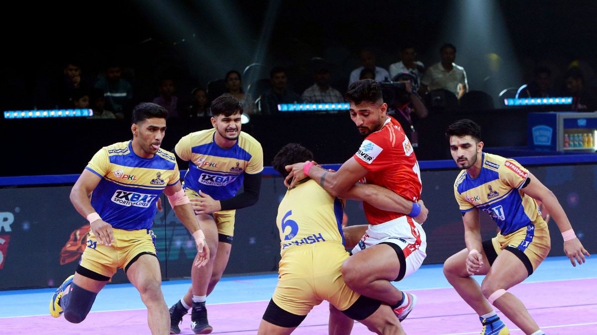 Pro Kabaddi League: Narender Kandola Stars as Tamil Thalaivas Decimate Gujarat Giants – News18