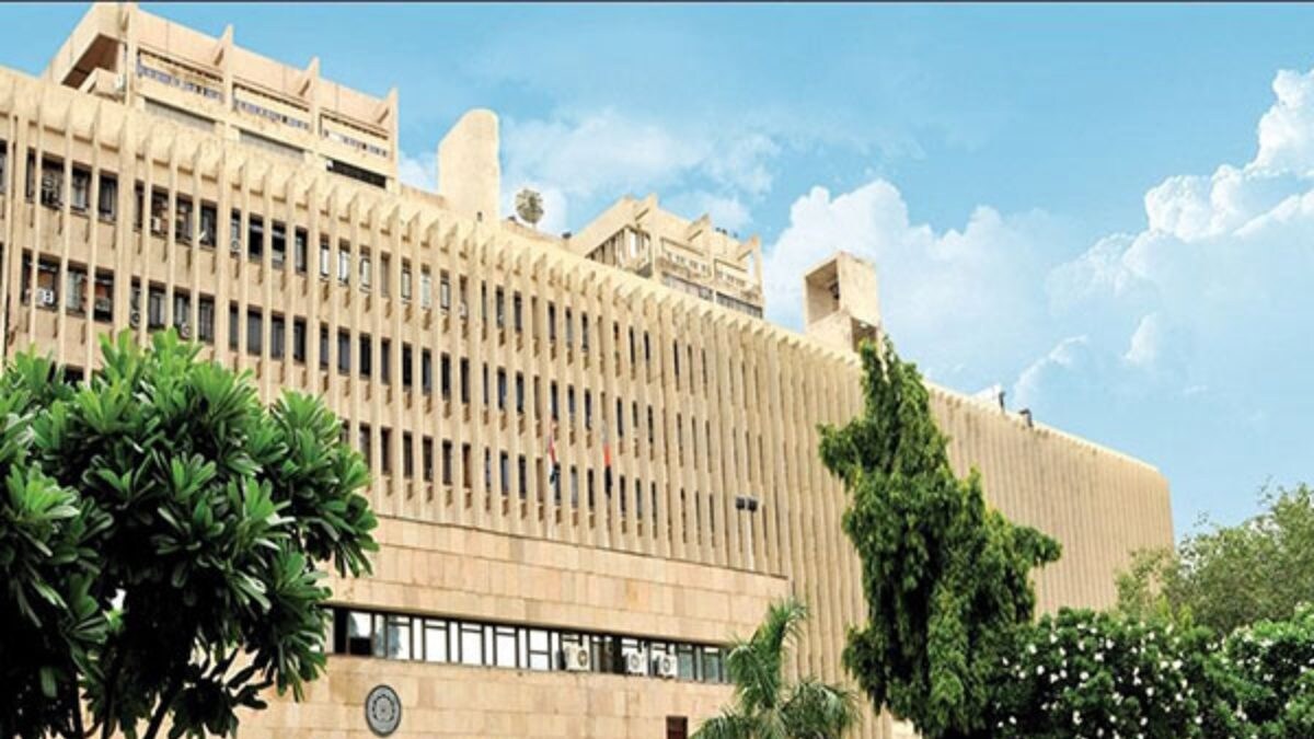 QS World University Rankings Sustainability 2025 Released, IIT Delhi